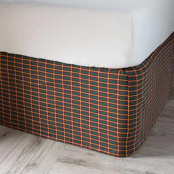 Holly Christmas Bedskirt, Holly Christmas Bedskirt,