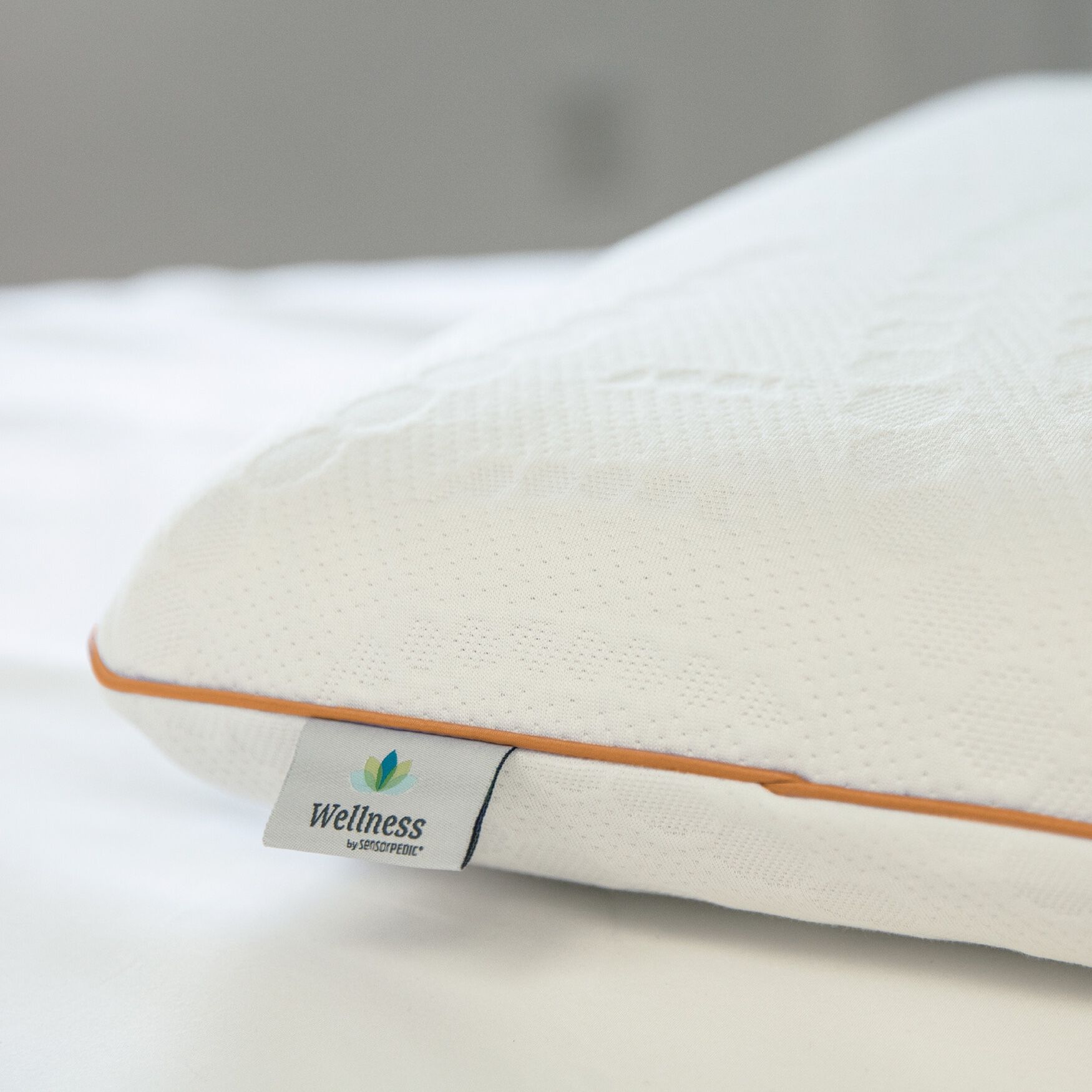 Wellness memory foam pillow discount