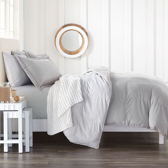 BrylaneHome® Studio Reversible Baffle Box Comforter, BrylaneHome® Studio Reversible Baffle Box Comforter,