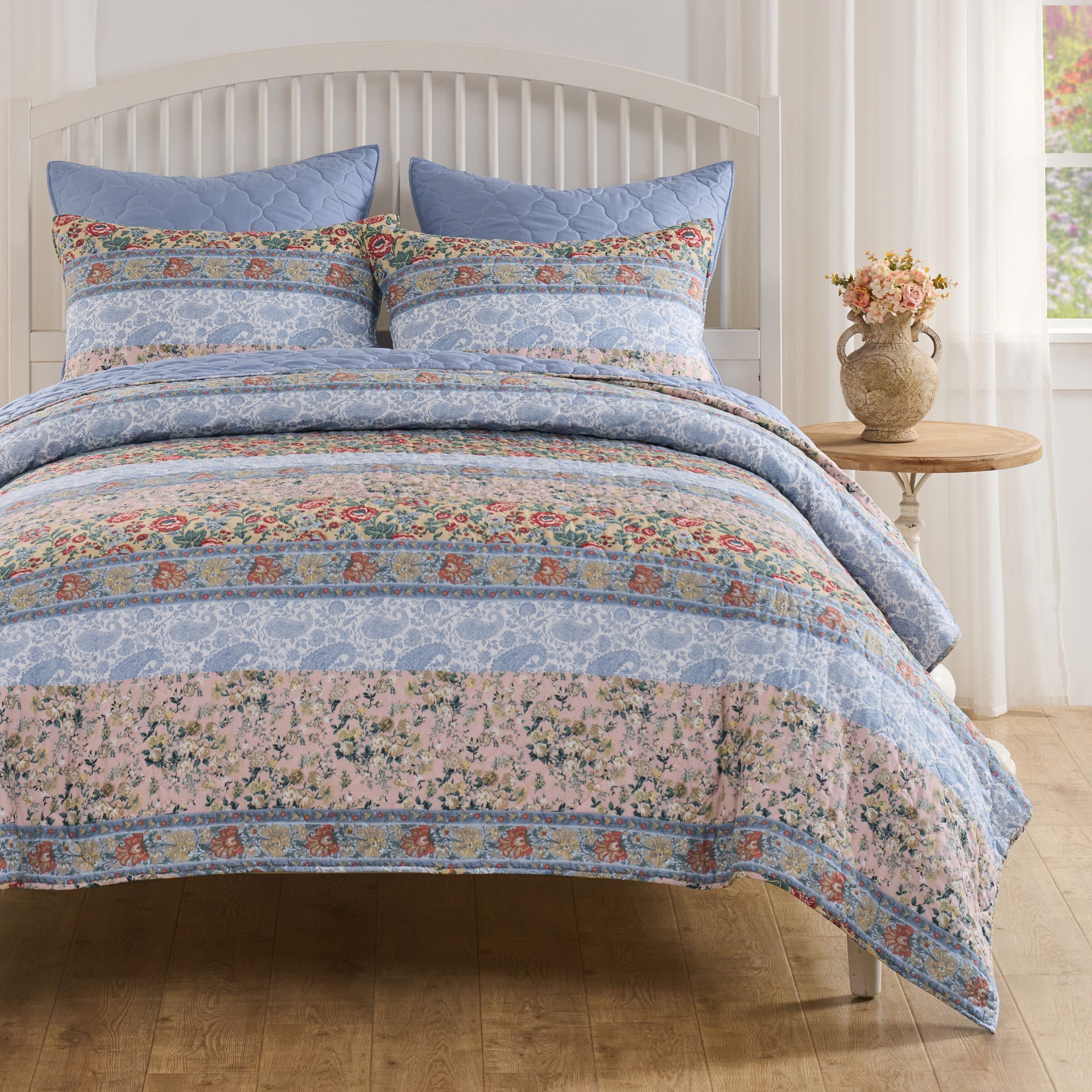 Kressida Garden Floral Collage Reversible Quilt Set, BLUE, alternate image number 5