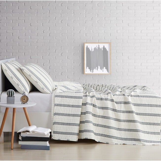 Millenial Stripe 3-Piece Quilt Set, , on-hover image number 1