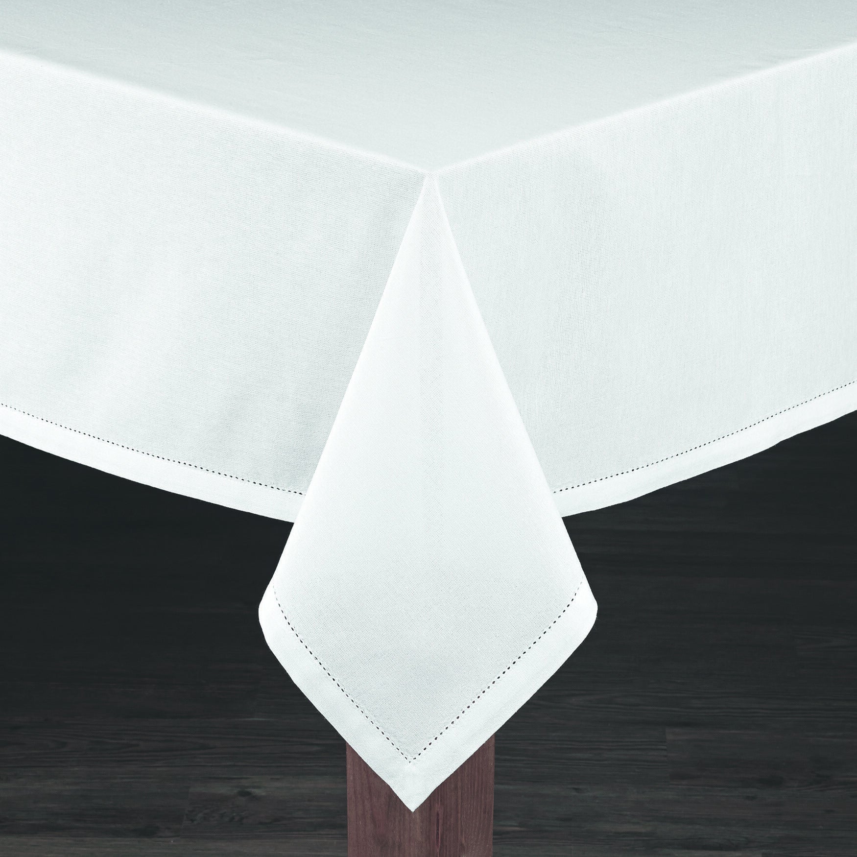 AMETHYST TABLECLOTHS, WHITE, hi-res image number 0