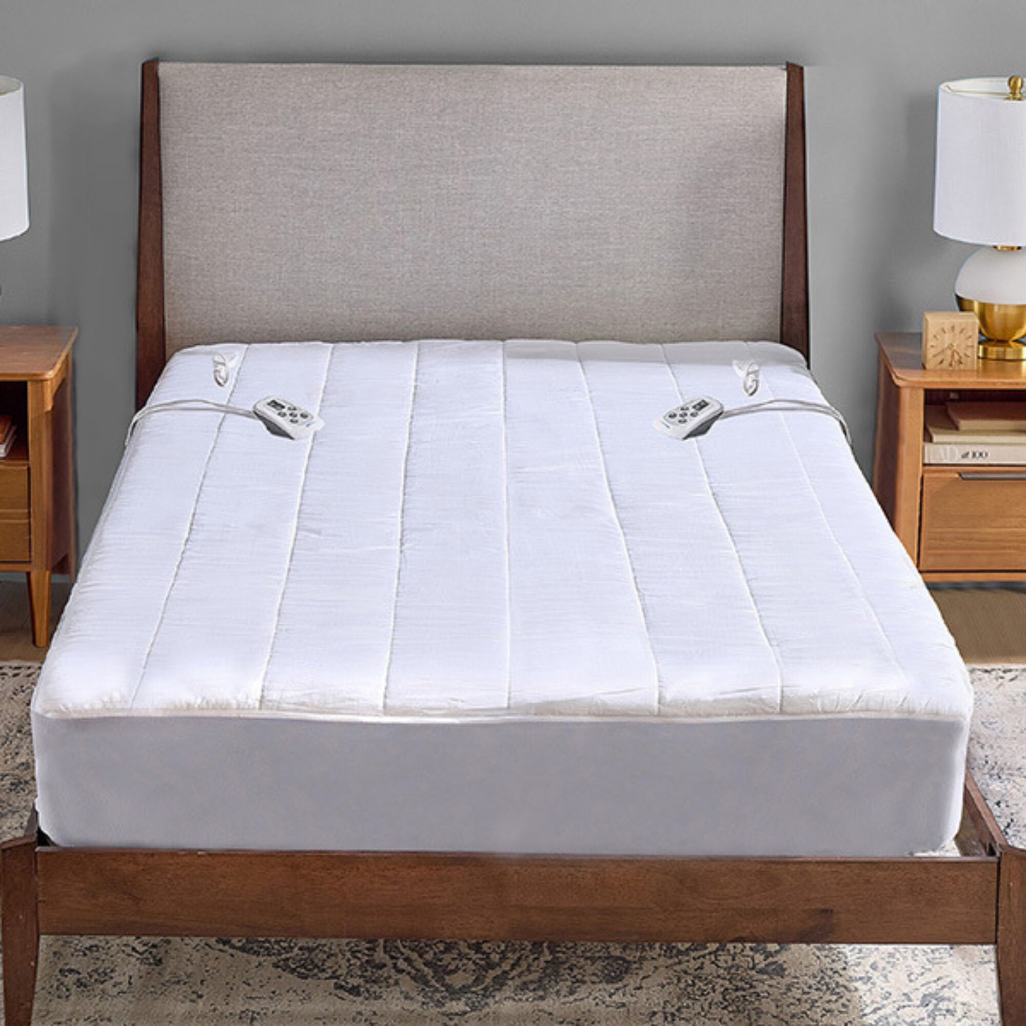 60 inches x 80 inches White Queen Heated Mattress Pad, WHITE, hi-res image number 0
