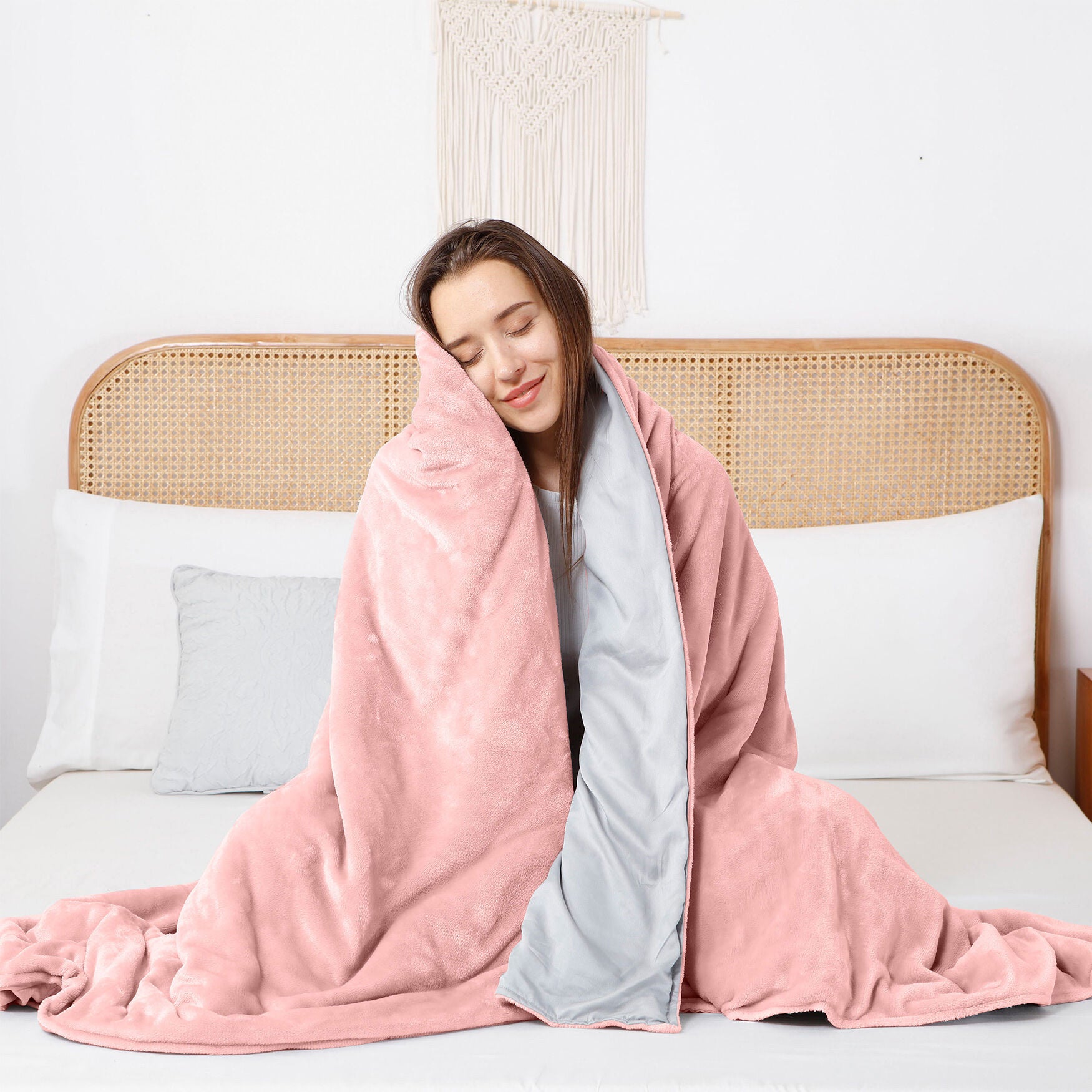 Crystal 15Lb Reversible Cooling Weighted 48X72 Blanket With Removable Cover Weighted Blanket & Cover, , on-hover image number 1