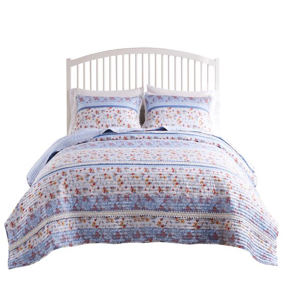 Betty Lace Embellished Quilt And Pillow Sham Set, , alternate image number null