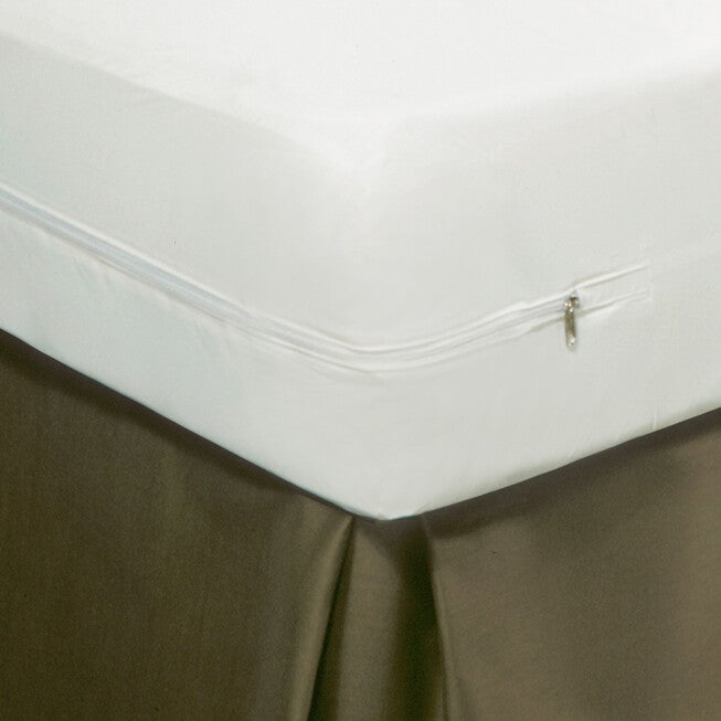 MattressGuard Allergy Relief Mattress Protector, WHITE, hi-res image number 0