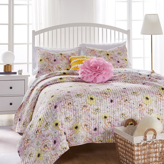 Misty Bloom Quilt and Pillow Sham Set, , alternate image number null
