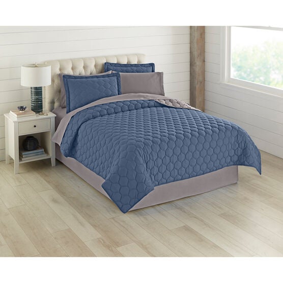 BH Studio Reversible Quilt, BLUE SMOKE DARK GRAY, hi-res image number null