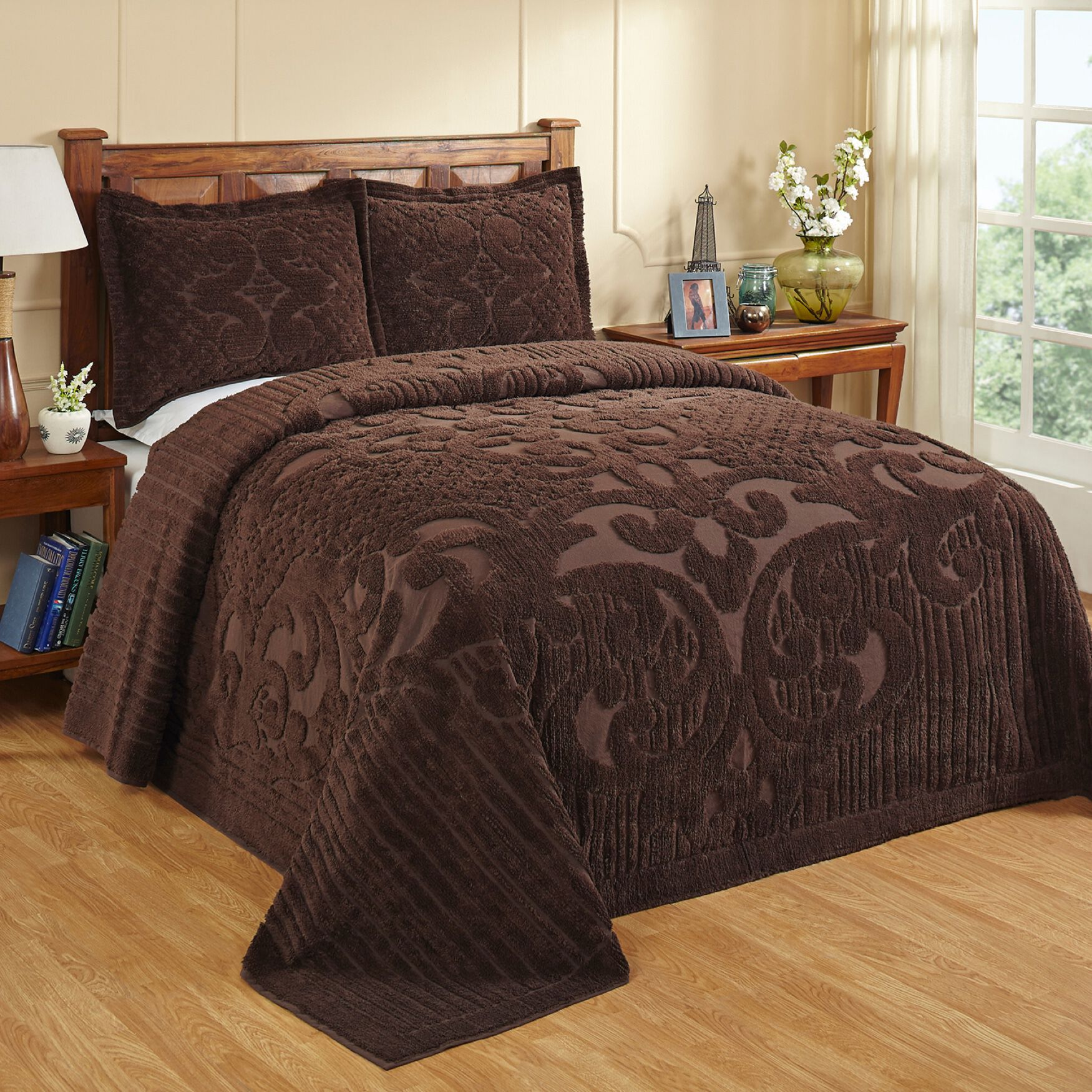 Ashton Collection 100% Cotton Medallion Bedspread Set