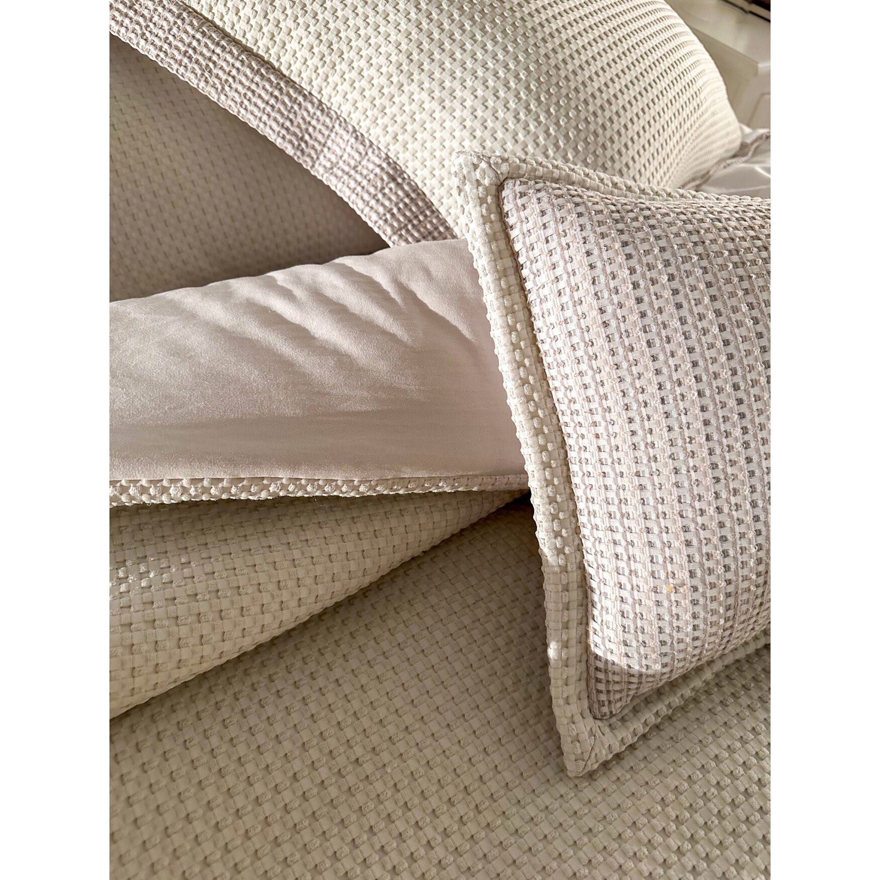 4-pc Textured Comforter Set, , alternate image number 3