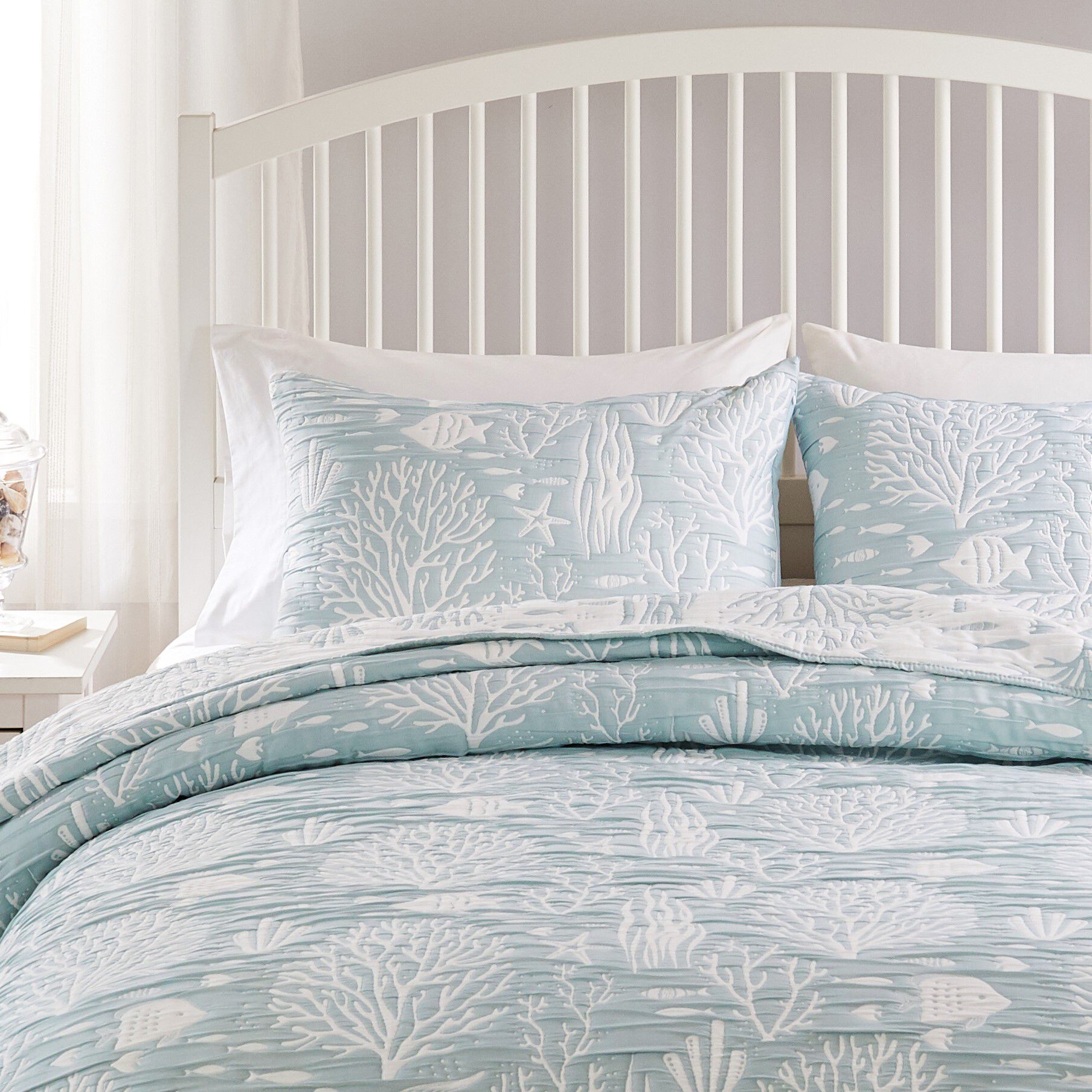 Greenland Home Fashions Marina Reversible Matelassé Coverlet Set, 3-Piece Full/Queen, Seafoam, SEAFOAM, alternate image number 2