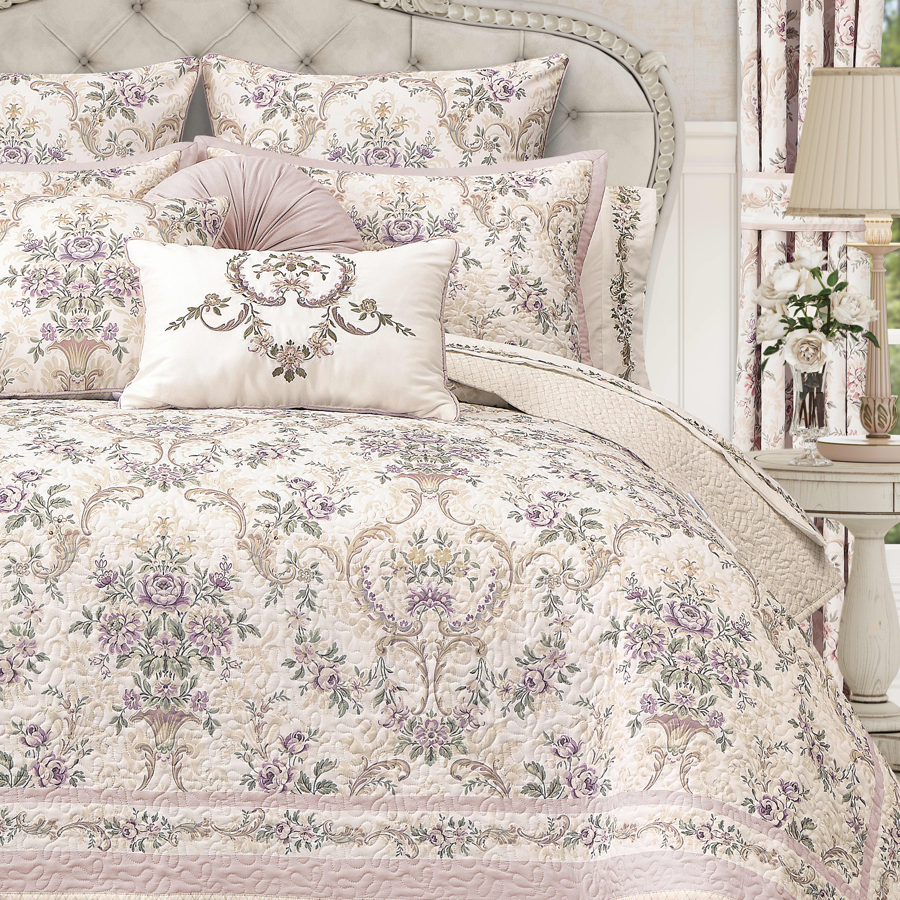Avant Garden Full/Queen Quilt, BLUSH, alternate image number 1