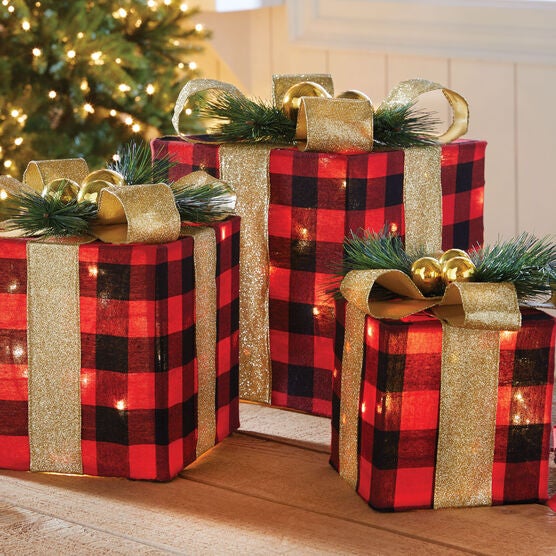 Pre Lit Buffalo Plaid Gift Boxes Set Of 3 Christmas Brylane Home