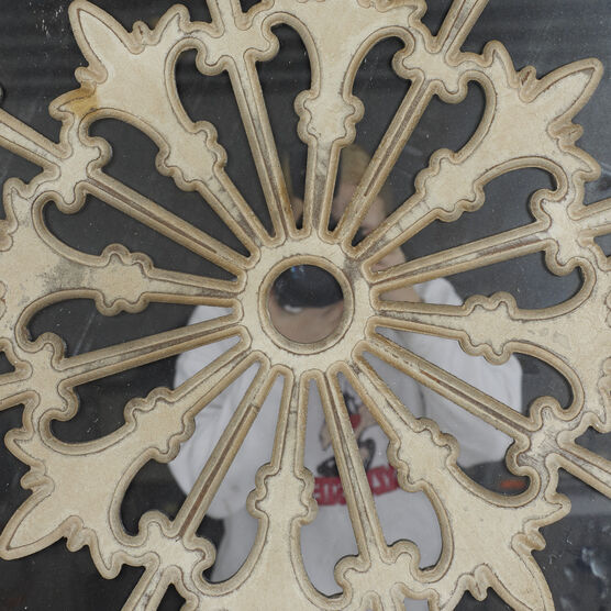 White Vintage Wood Wall Mirror, , alternate image number null