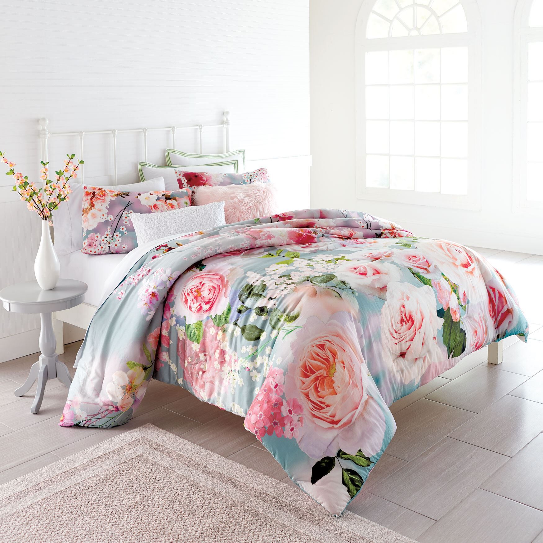 Summer Blossom Comforter Collection, , hi-res image number 0