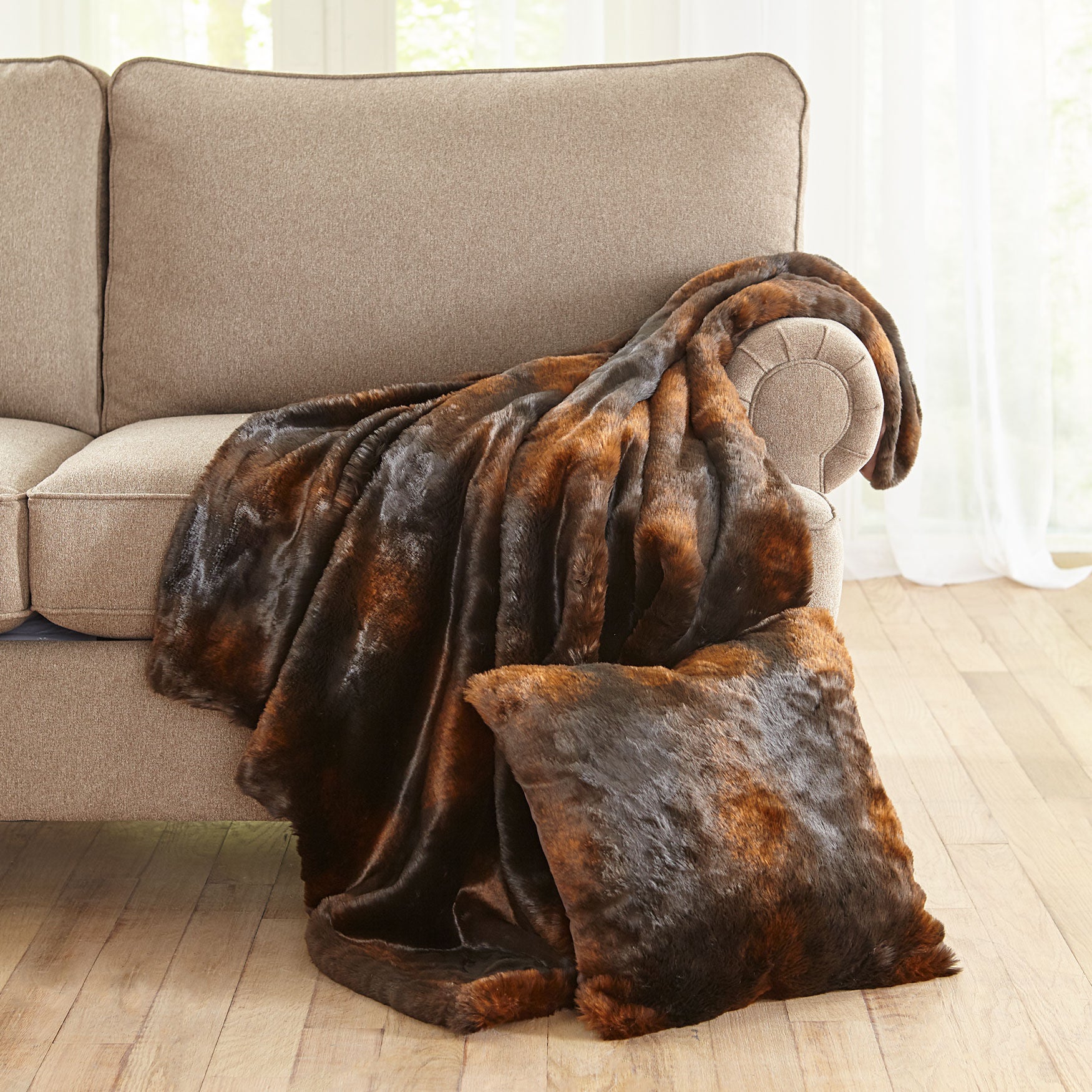 Luxe Faux Fur Throw and Pillow, , hi-res image number 0