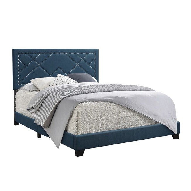 Eastern King Bed Bedroom, , on-hover image number null