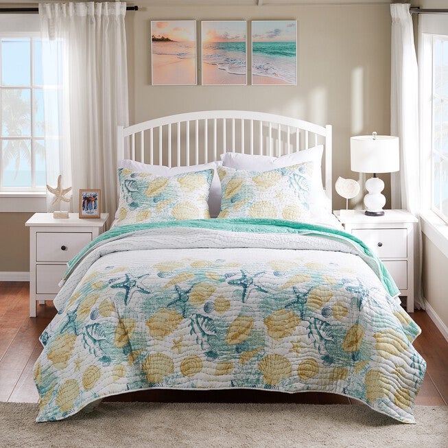 Grand Bahama Quilt and Pillow Sham Set, , on-hover image number null