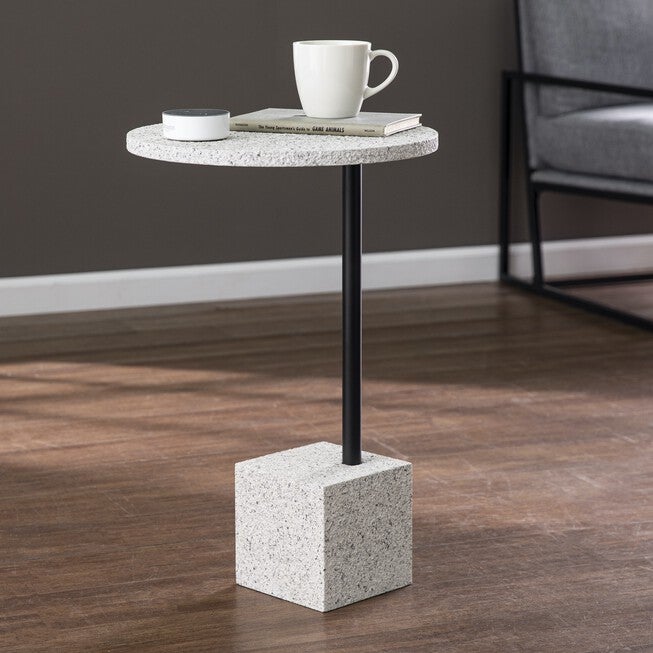 Cromlin Round Accent Table, BLACK, hi-res image number null