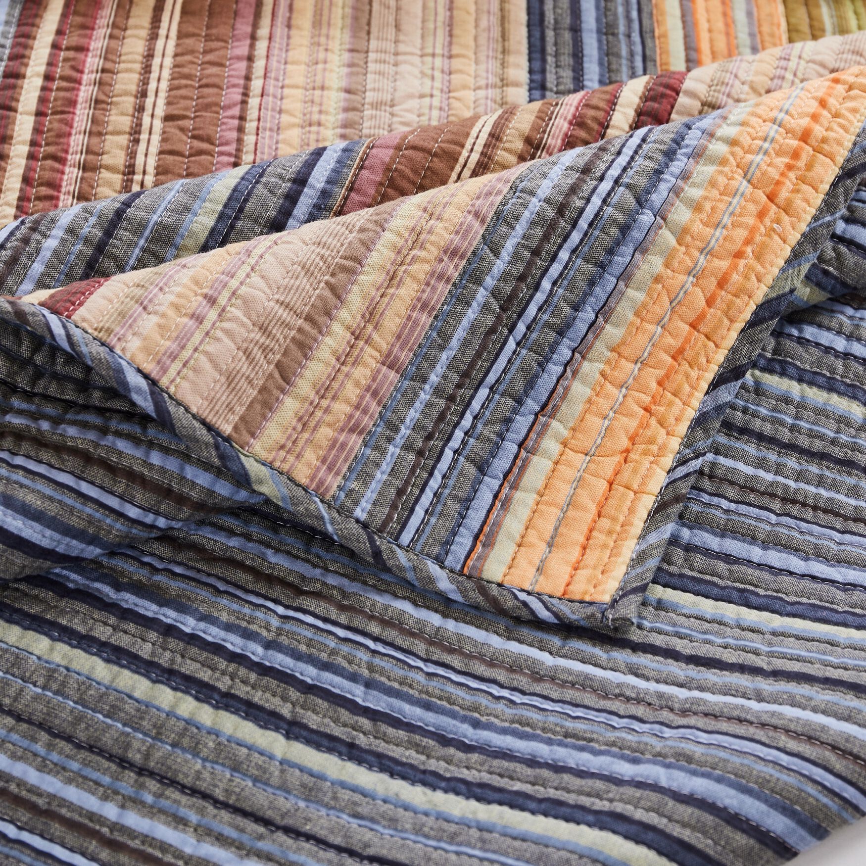 Katy Striped Quilted Throw Blanket, , alternate image number 5