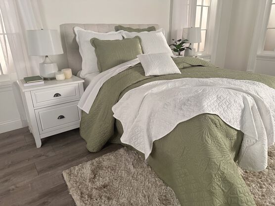 Lily Damask Embossed Bedspread, , alternate image number null
