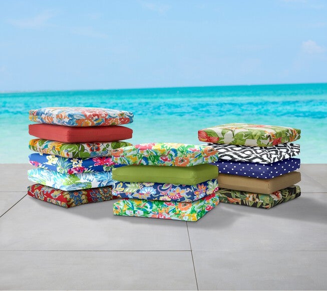 BH Outdoor Performance Patio Chair Cushion, , alternate image number null