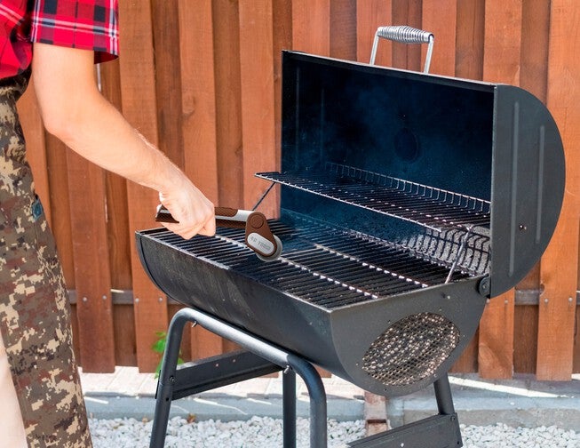 Horsepower™ Giddy Up™ Bristle-Free Grill Brush, , alternate image number null