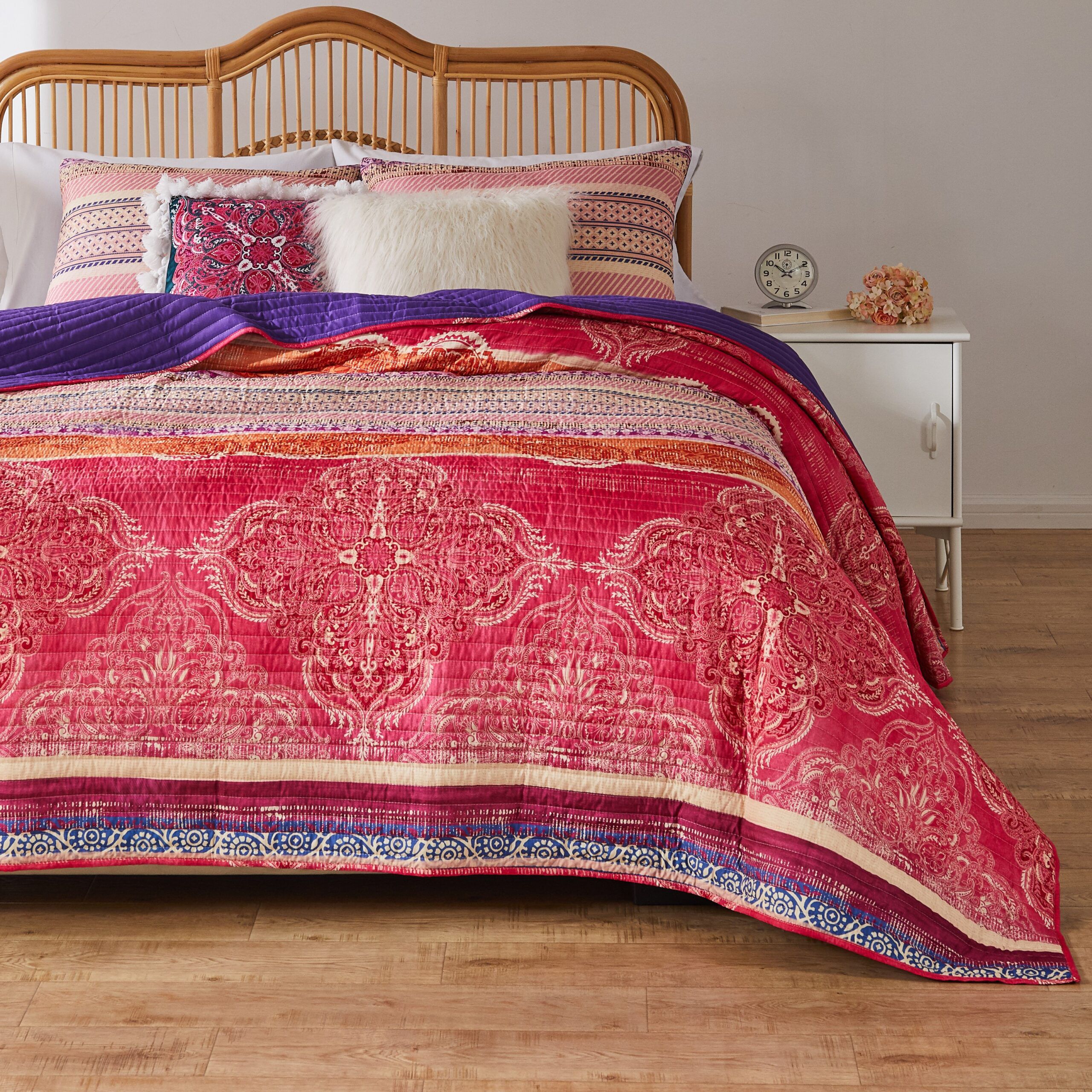 Aurora Finely Stitched Quilt Set, PINK, alternate image number 4