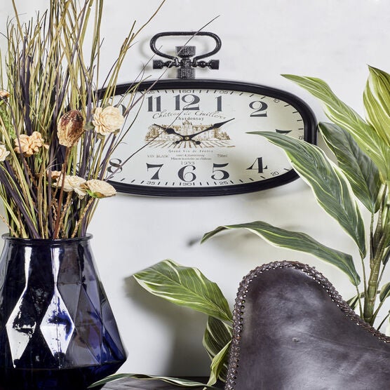 White Vintage Metal Wall Clock, , alternate image number null