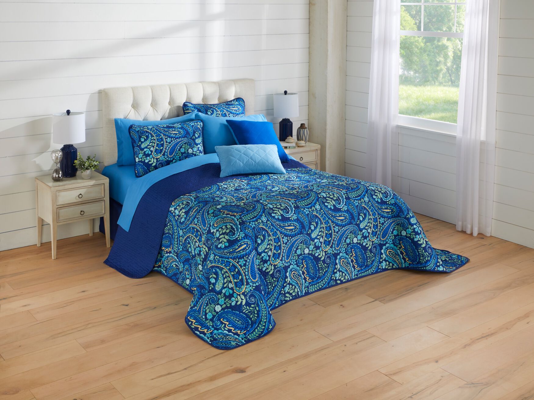 Simple BH Studio Reversible Quilted Bedspread, Navy Paisley Brylane Home