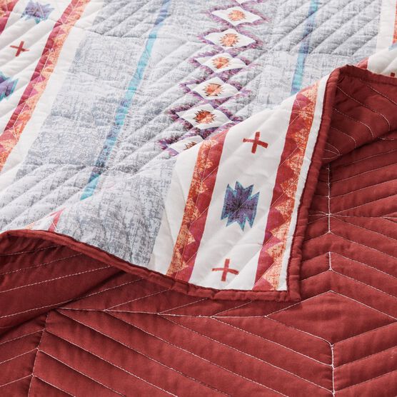 Kiva Western Boho Quilted Throw Blanket, , alternate image number null