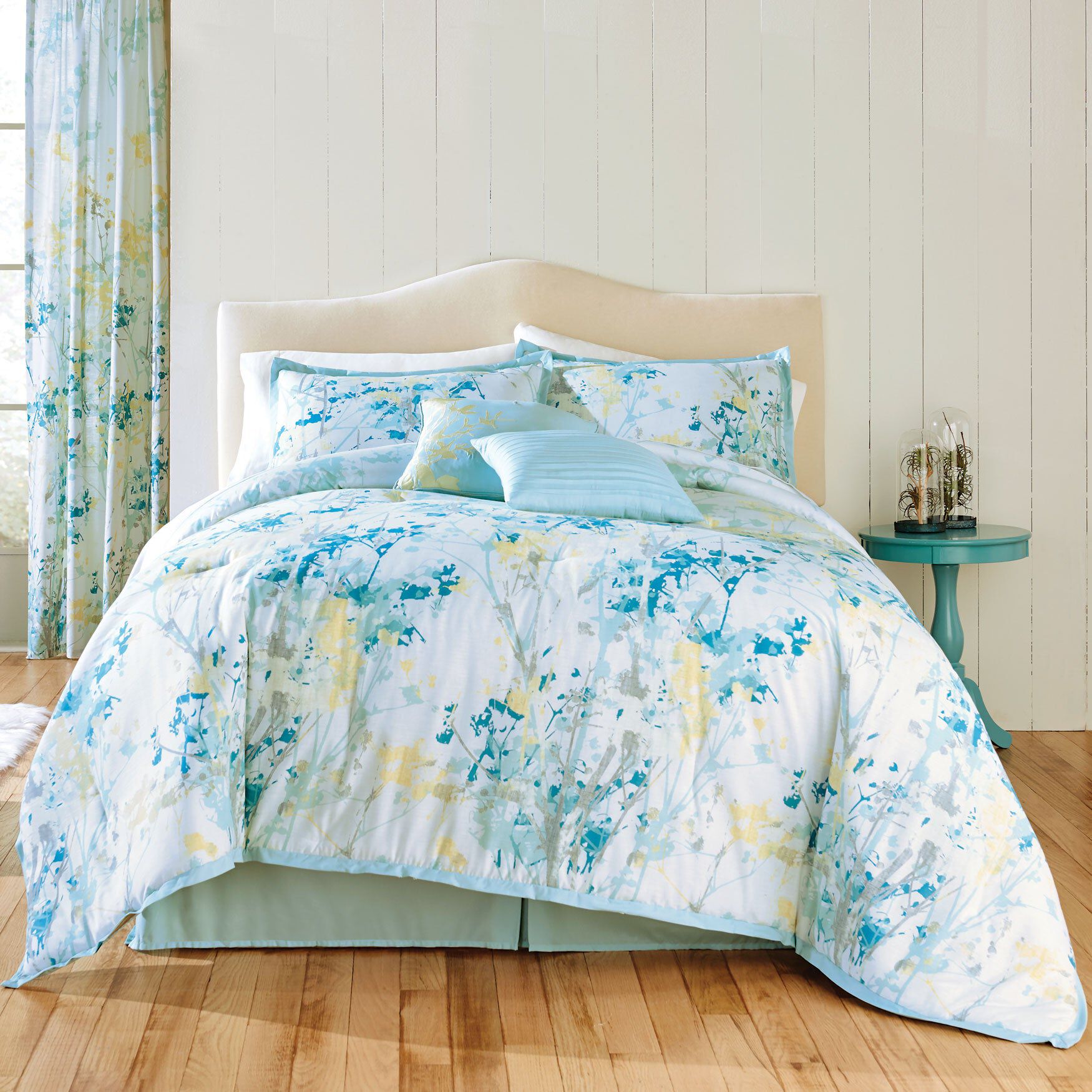 Funky Floral Comforter Collection, , hi-res image number 0