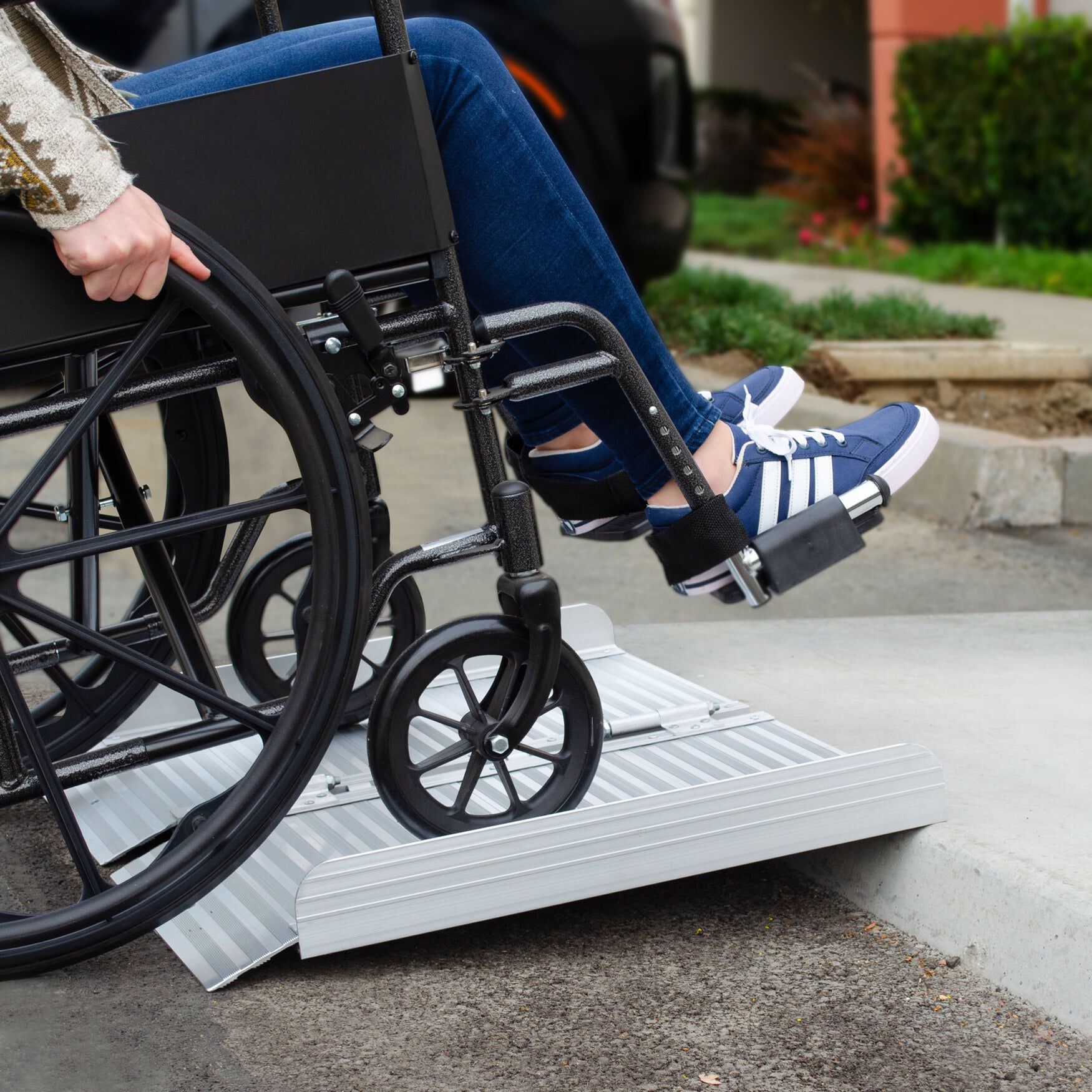 600 lbs. Weight Capacity 24 inches Portable Mobility Ramp, SILVER, hi-res image number 0