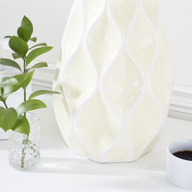 White Stone Traditional Table Lamp, , alternate image number null