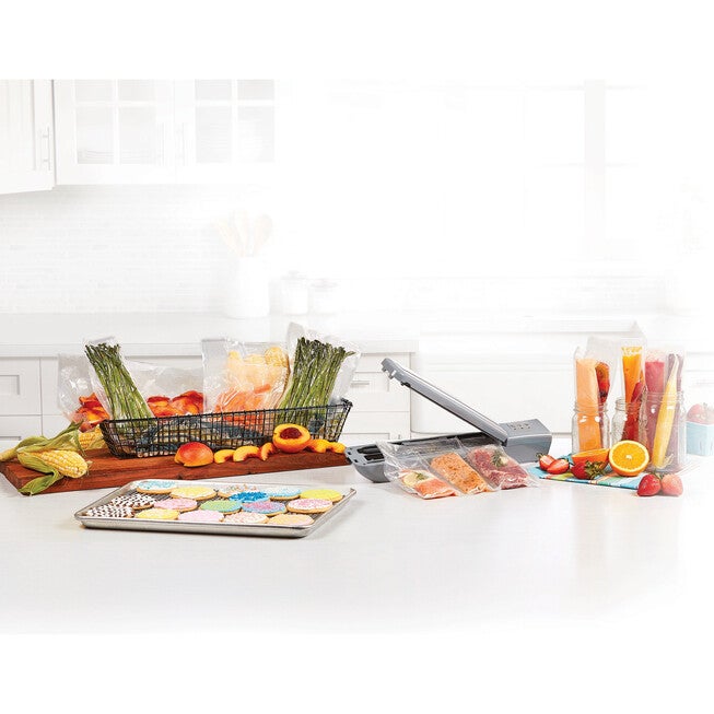 Power XLTM Duo Nutrisealer 6-IN-1 Food Storage System, , on-hover image number 1