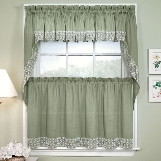 Salem Tier Curtain, Salem Tier Curtain,