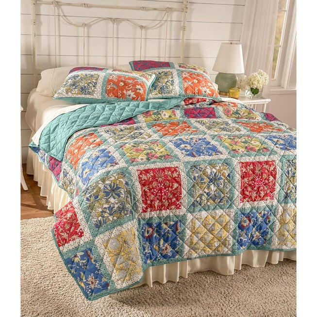 Trina 3-Piece Quilt Set, , alternate image number null