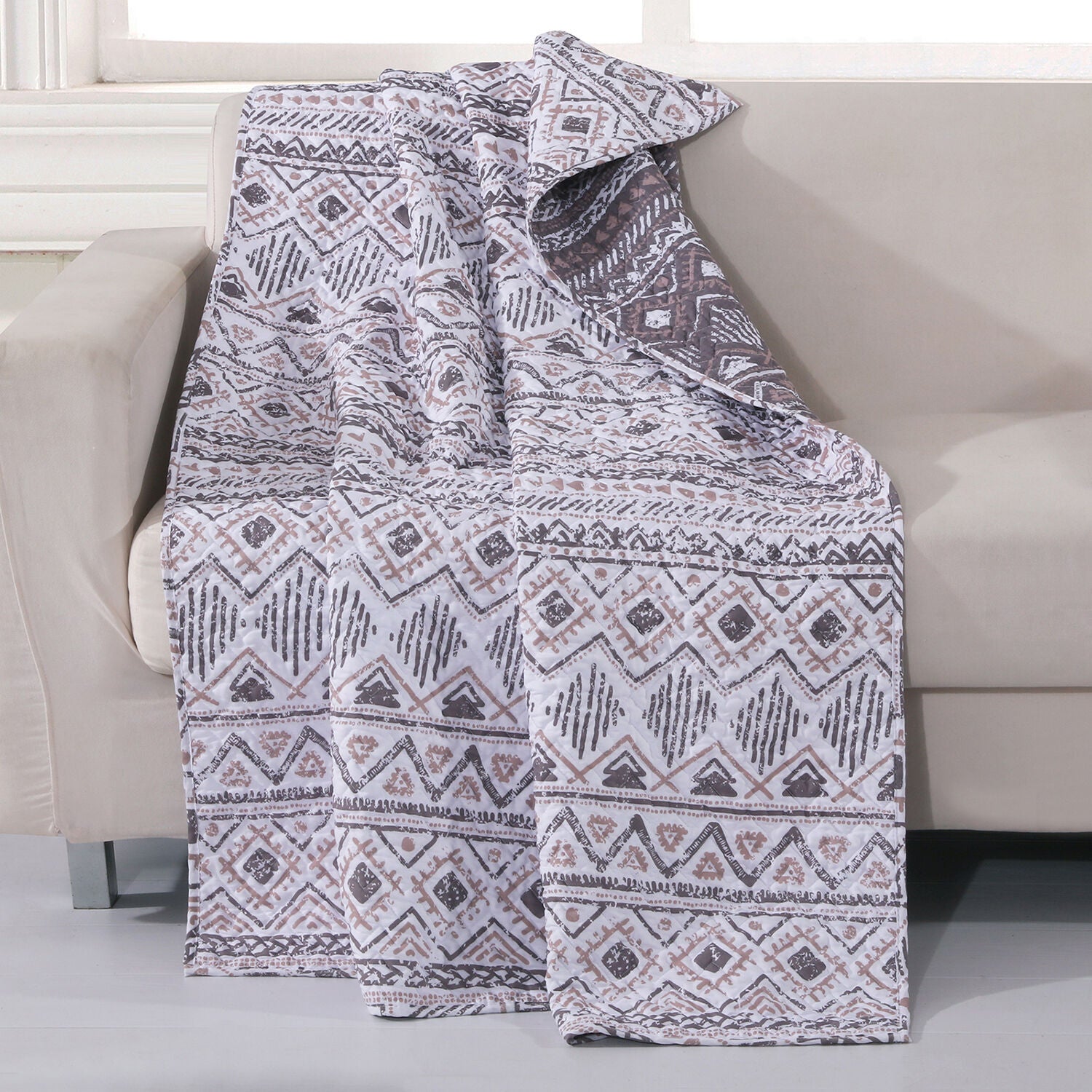 Denmark Quilted Throw Blanket, MULTI, hi-res image number 0