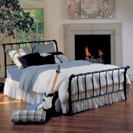 Queen Bed Set with Bed Frame, 83½'Lx62'Wx45'H, Queen Bed Set with Bed Frame, 83½'Lx62'Wx45'H,