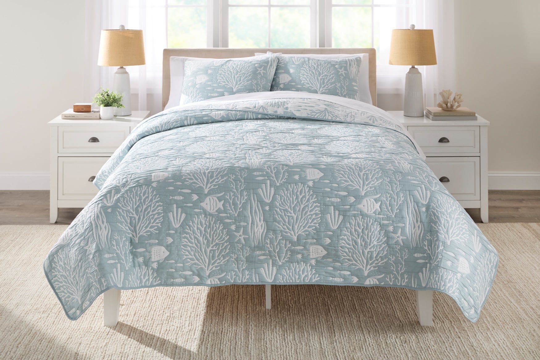  Coral Matelasse Quilt Set