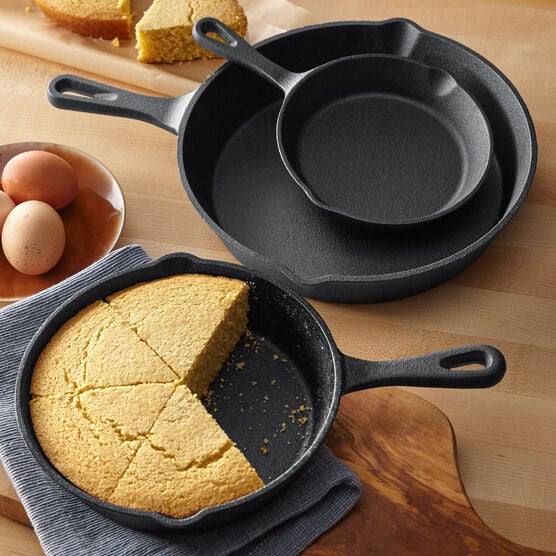 3-Pc. Cast Iron Skillet Set, BLACK