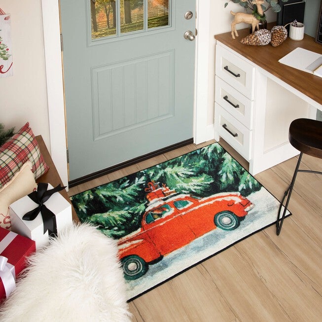 Vintage Christmas Car Kitchen Rug, , alternate image number null
