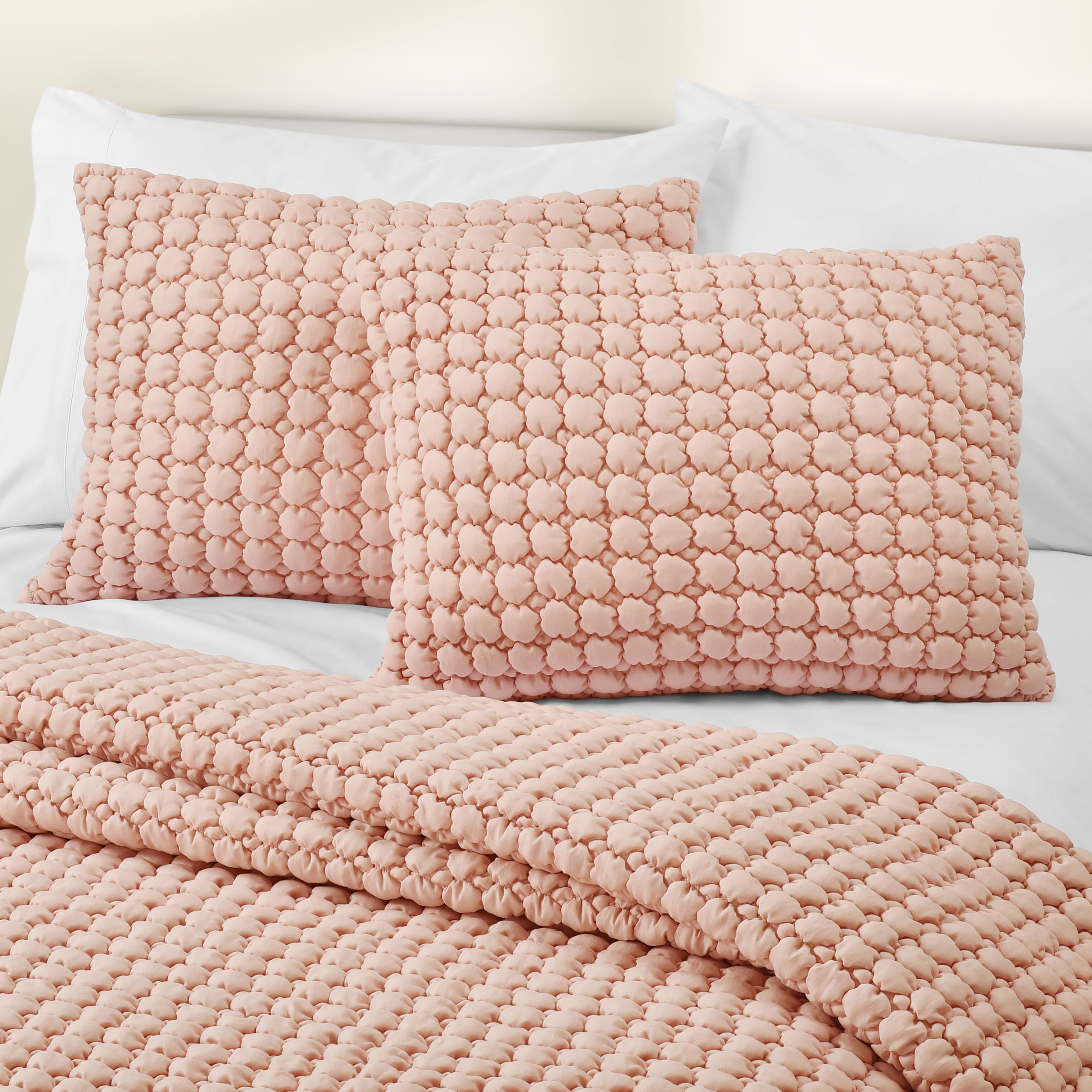 CLOUD PUFF FULL/QUEEN 3PC. QUILT SET, BLUSH, alternate image number 1