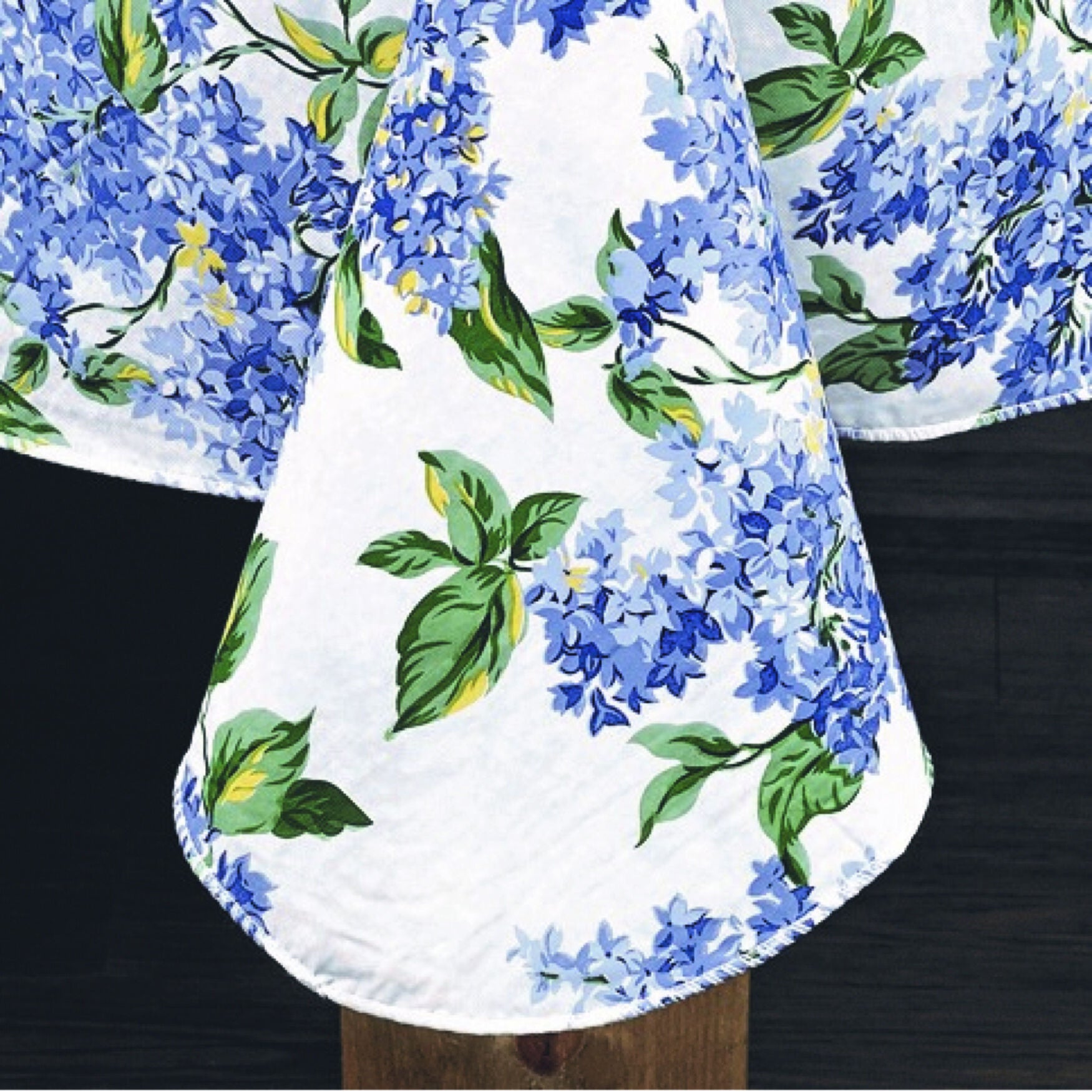 LILAC Tablecloth, , alternate image number 2