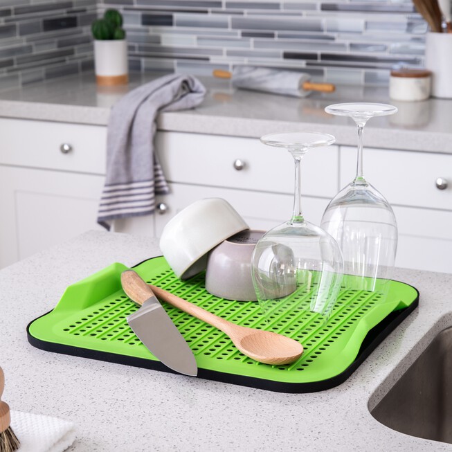 Martha Stewart, Kitchen, 2 Martha Steward Ice Cube Tray The Holiday  Collection Silicone Dishwasher Safe