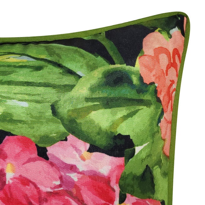 Edie @ Home Indoor/Outdoor Watercolor Hydrangea Decorative Throw Pillow 20X20, Black Multi, , alternate image number null