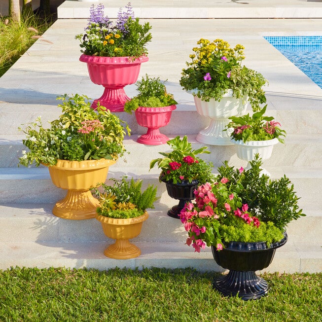 Set of 2 Urn Planters, BLACK, hi-res image number null