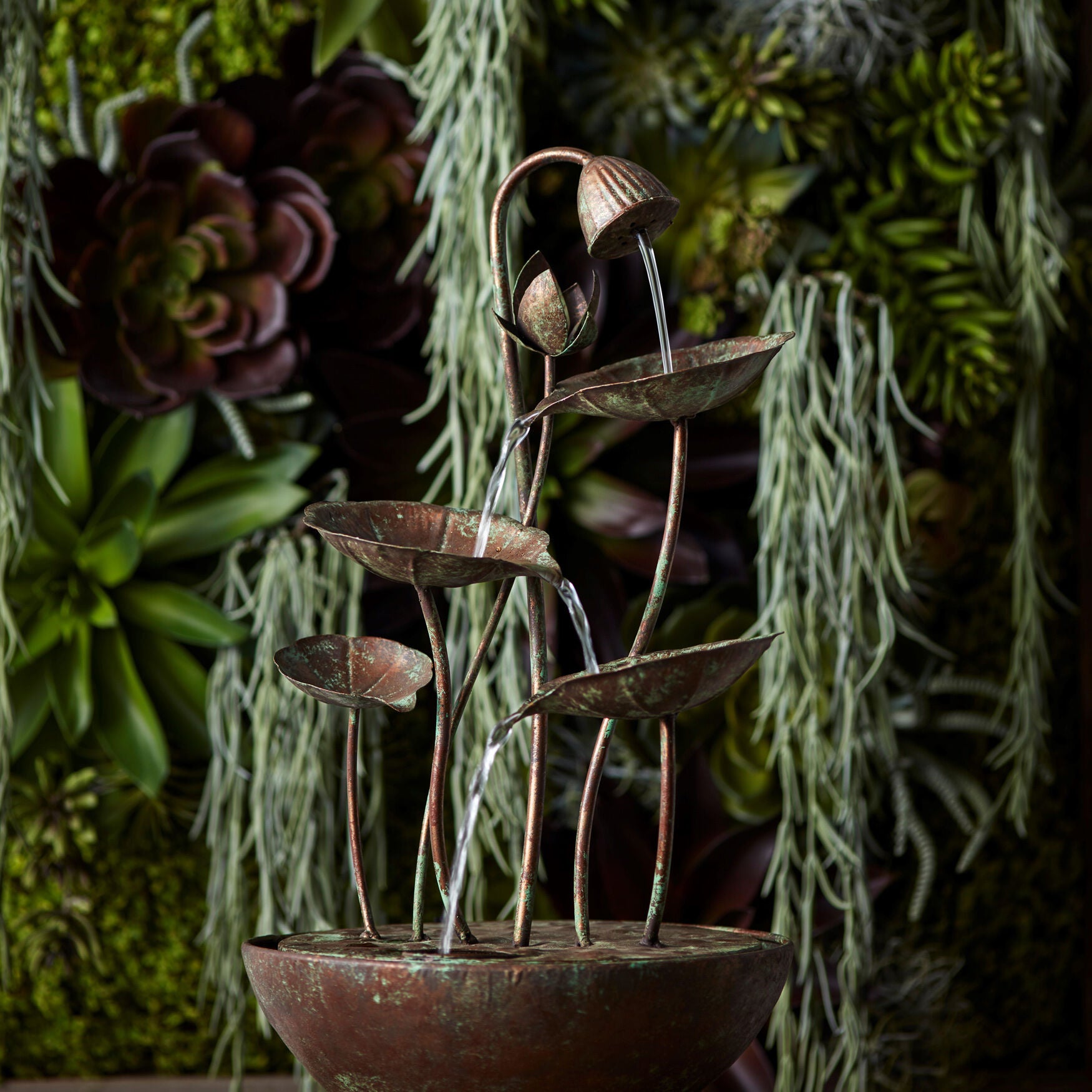 Rustic Metal Lotus Leaf Fountain 19.5 inchesH, , alternate image number 4