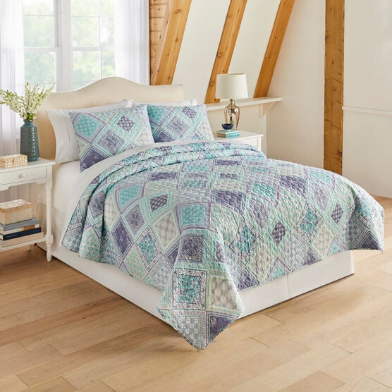 Claire Diamond Patchwork Quilt 3-PC Set, BLUE MULTI, hi-res image number null