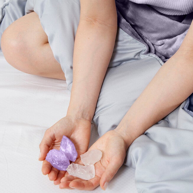 Crystal 15Lb Reversible Cooling Weighted 48X72 Blanket With Removable Cover Weighted Blanket & Cover, , alternate image number 23